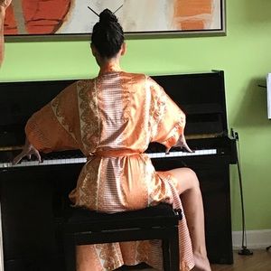 Bohemian Chic: Vintage Contessa di Roma Ethnic Print Robe